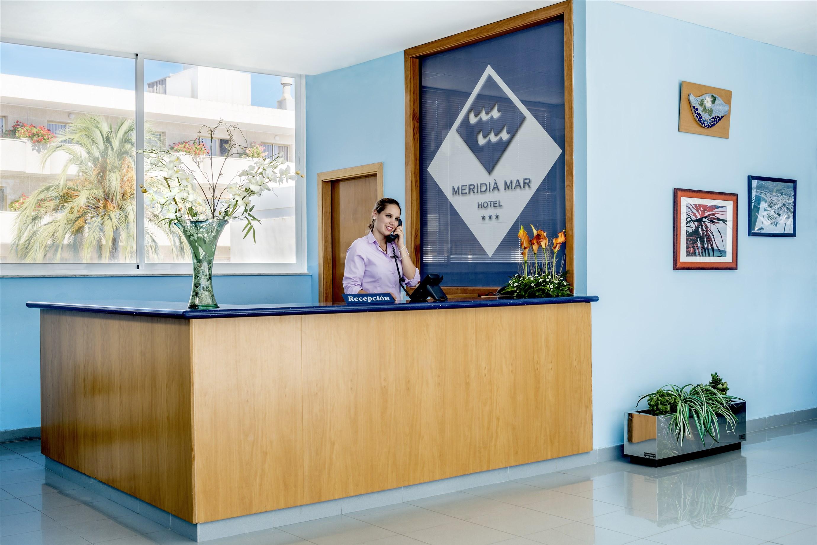 4R Meridia Mar Hospitalet De L'Infant Exterior foto